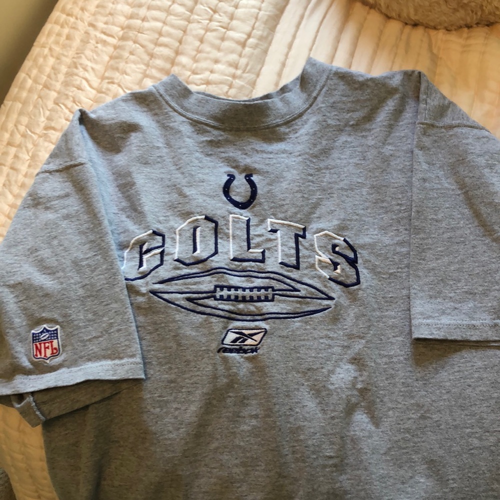 Indianapolis Colts t shirt!!